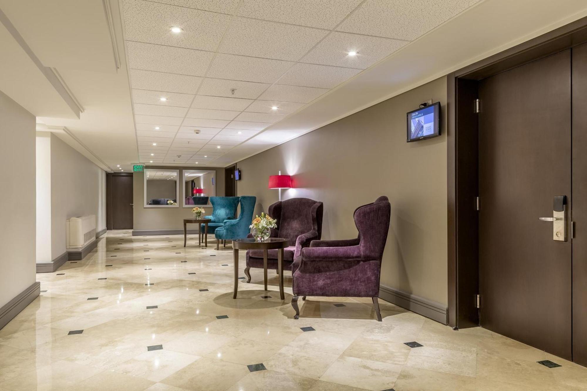 Four Points By Sheraton Santiago del Cile Esterno foto