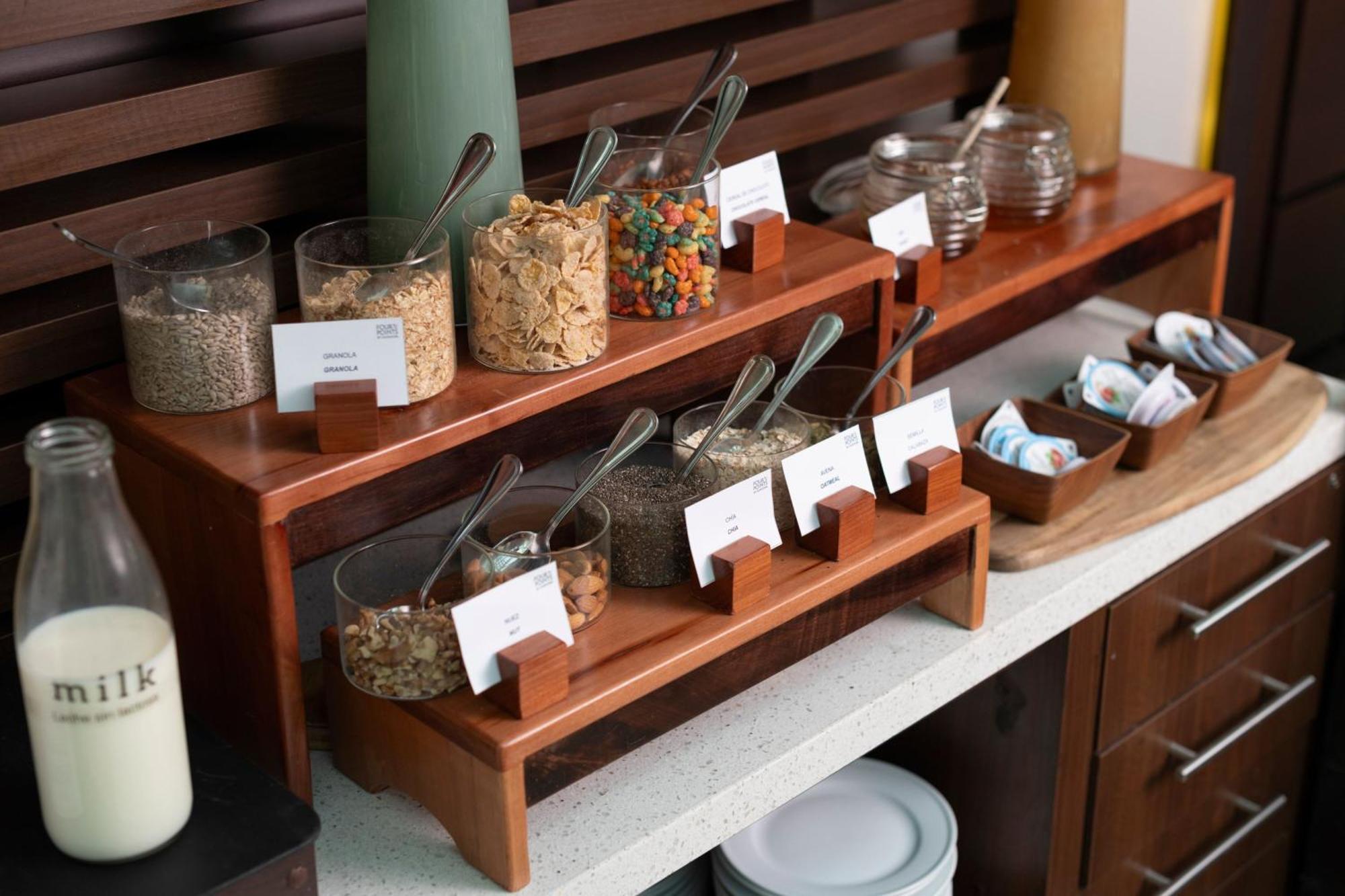 Four Points By Sheraton Santiago del Cile Esterno foto