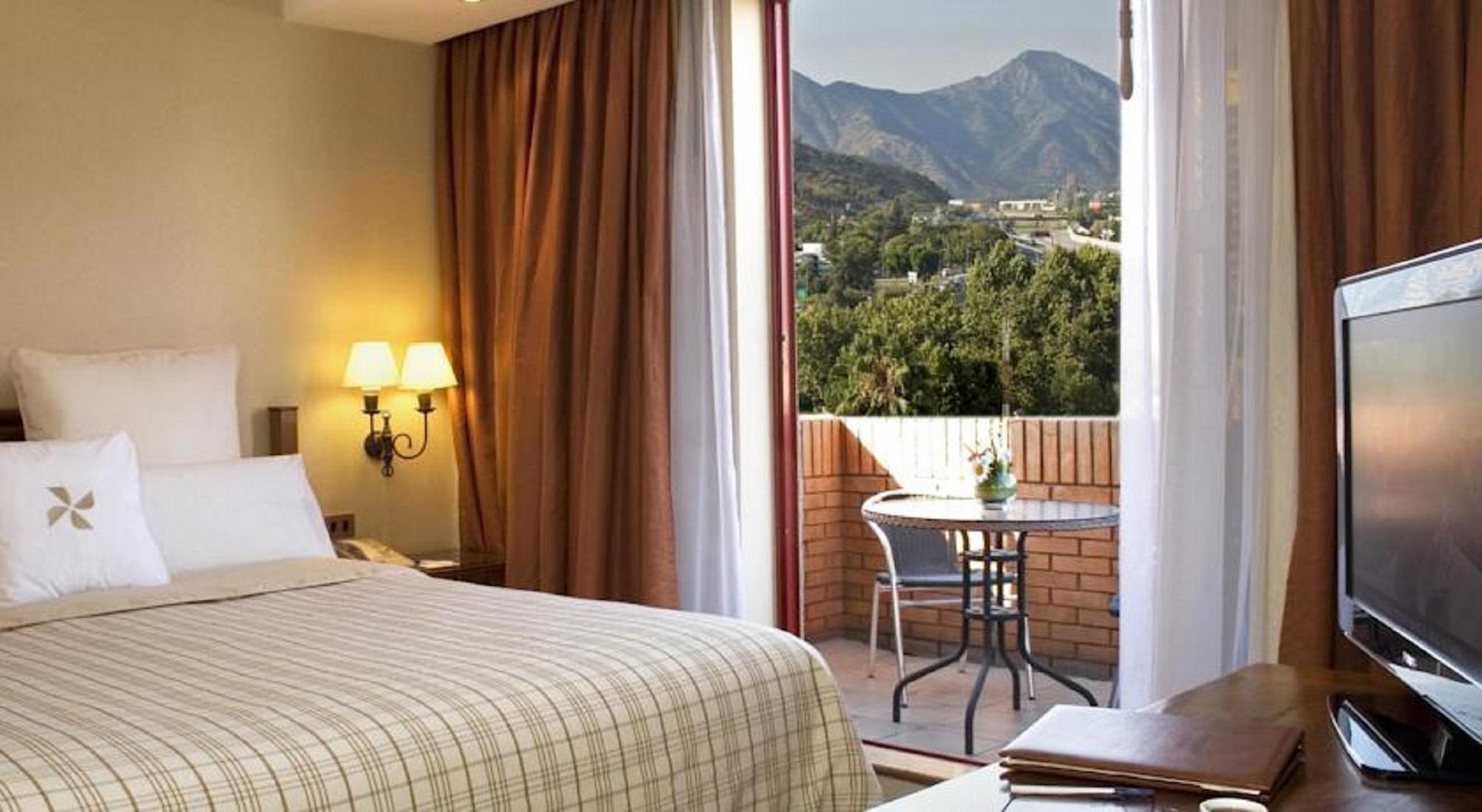 Four Points By Sheraton Santiago del Cile Esterno foto