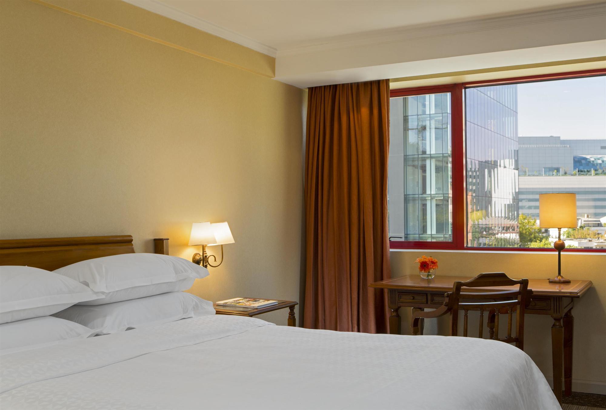 Four Points By Sheraton Santiago del Cile Esterno foto
